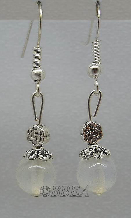 Boucles d oreilles jade blanc 3697
