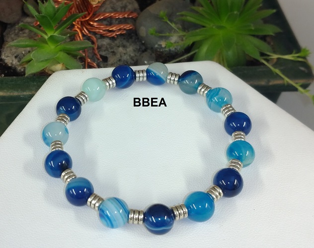 Bracelet agate teintee bleue 1 
