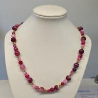 Collier agate teintee rose 3 