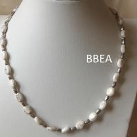 Collier howlite 7