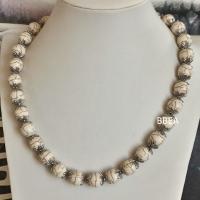 Collier magnesite 10 mm 2 