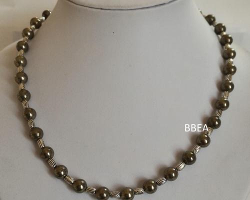 Collier pyrite