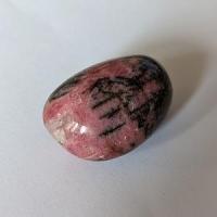 Galet rhodonite 4 