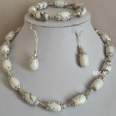 Parure howlite