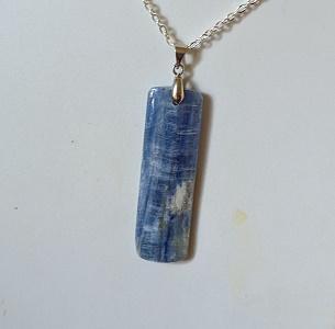 Pendentif cyanite