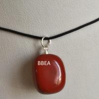 Pendentif jaspe rouge