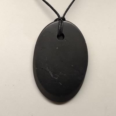 Pendentif shungite oval