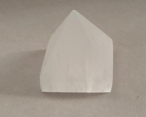 Pyramide selenite