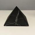 Pyramide shungite 2 