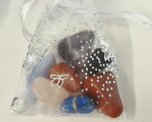 Sachet pierres 7 chakras 2