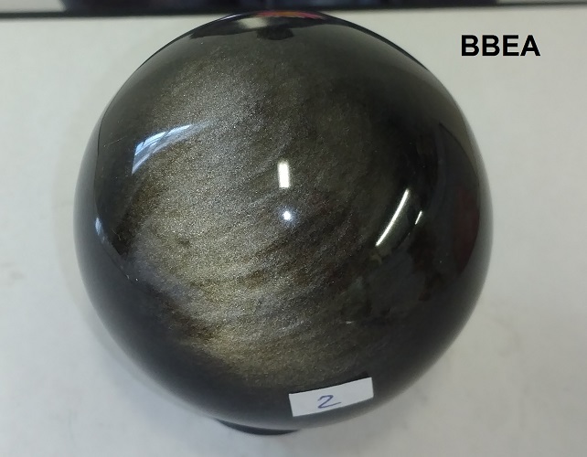 Sphere obsidienne doree